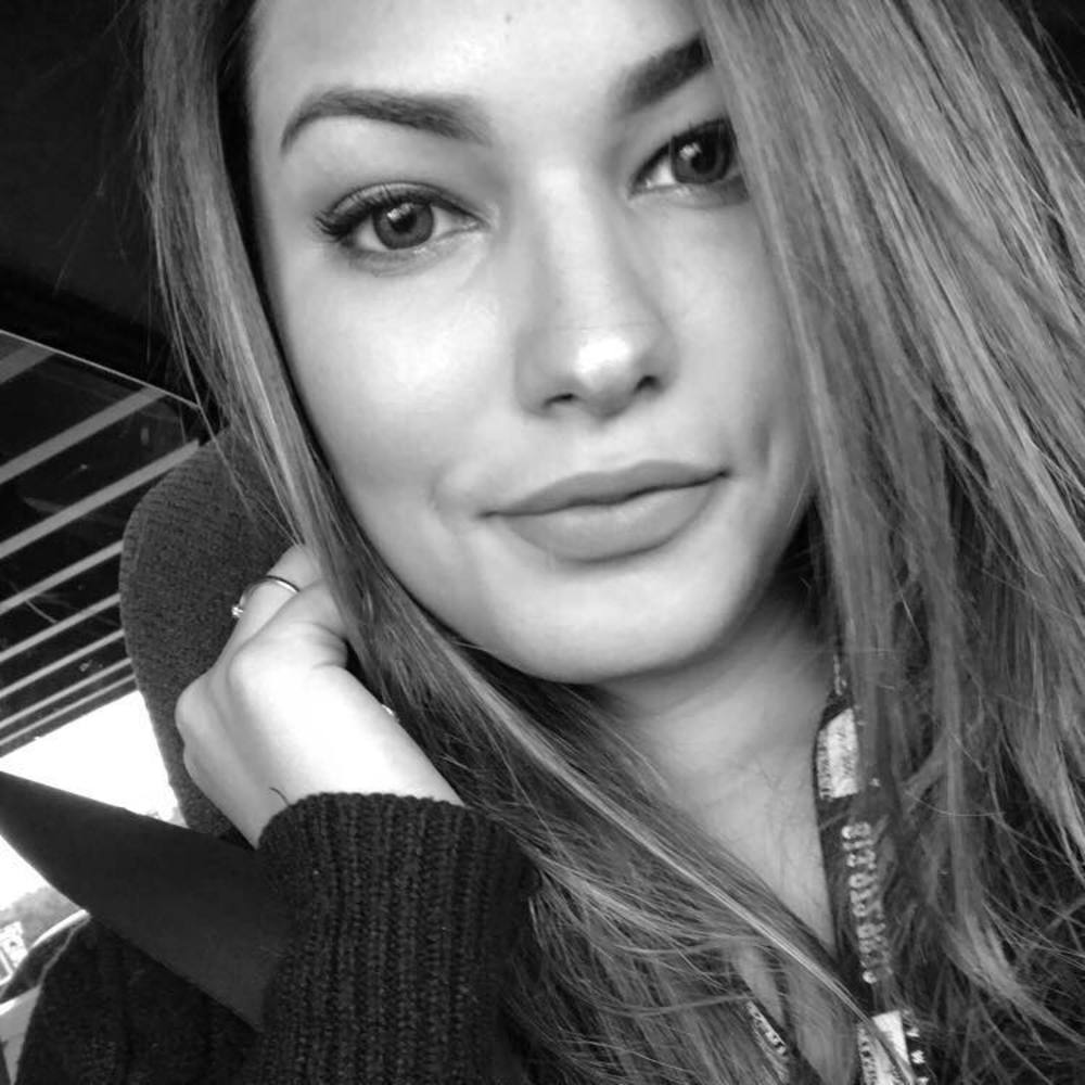 Meet your Posher, Vanessa